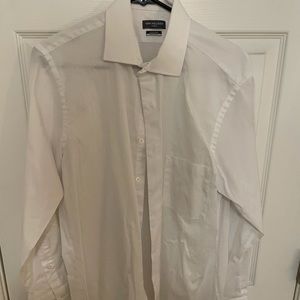 Van Heusen White Men’s Dress shirt